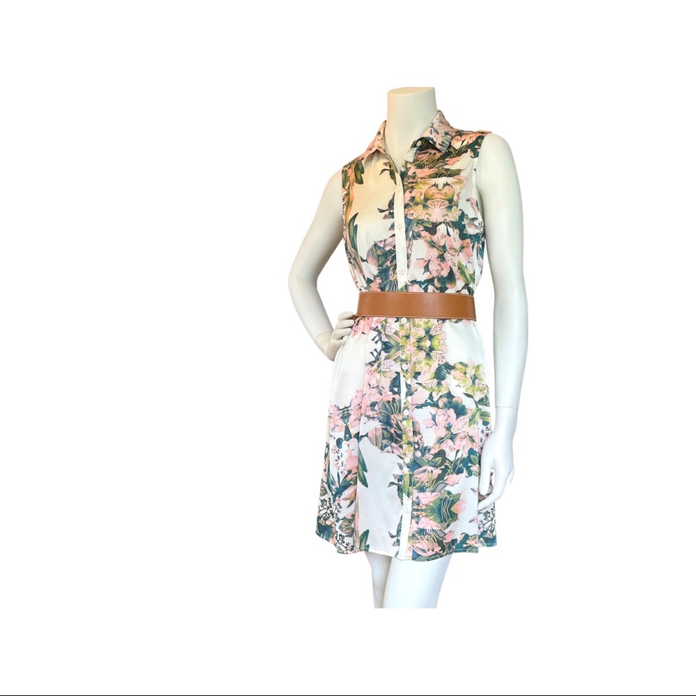 Floral print sleeveless dress